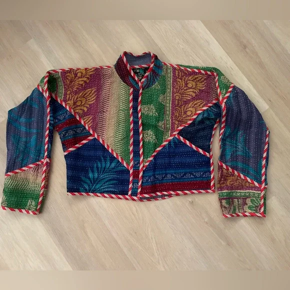 Vintage fabric quilted jacket | Size S - Picture 1 of 5